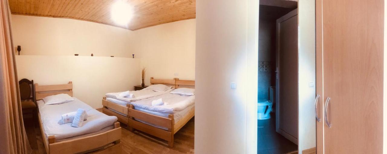 Guesthouse And Cottage Nicolo Stepantsminda Exterior foto