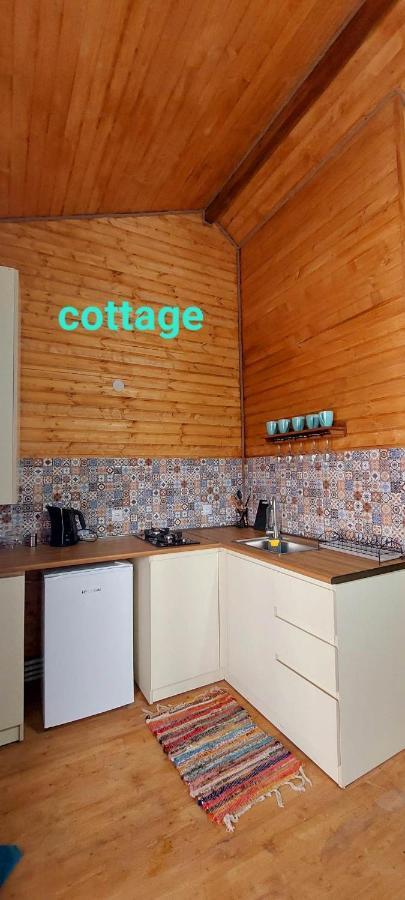 Guesthouse And Cottage Nicolo Stepantsminda Exterior foto